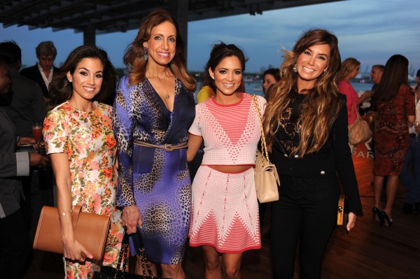 Bárbara García, Lili Estefan, Pamela Silva Conde y Elizabeth Gutiérrez en la fiesta de lanzamiento de nuevos productos 2014 de L'Oreal Paris en el Perez Art Museum Miami. 